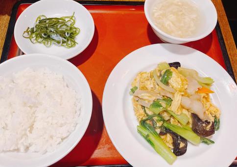 たまごきくらげ定食 たまごきくらげ定食の写真