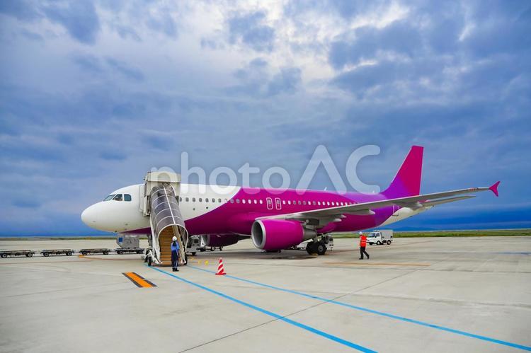 飛行場と飛行機 飛行機,航空,フライトの写真素材