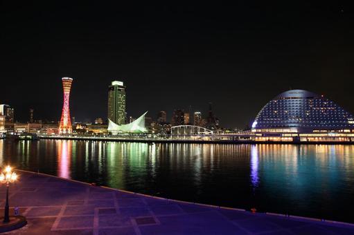 Night view of Kobe port Night view of Kobe port