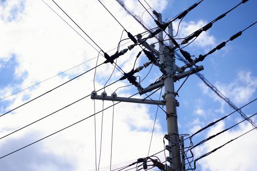 電柱 電信柱,電柱,電線の写真素材
