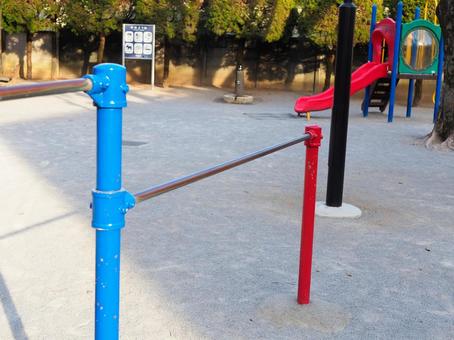 Photo, play equipment, park, steel bar, 