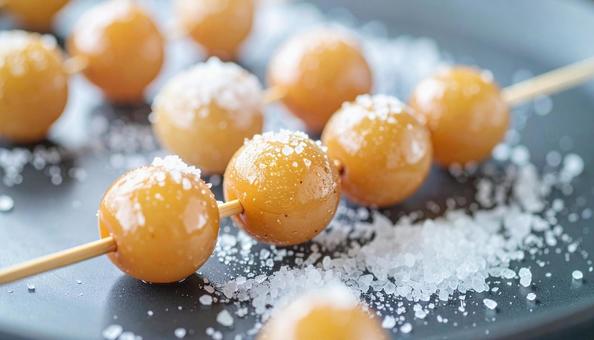 串に刺した銀杏の実 串に刺した銀杏の実の写真