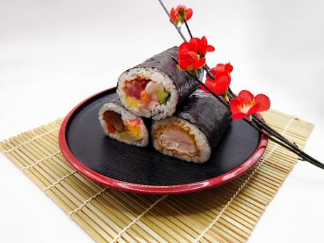 恵方巻き 恵方巻き,節分,2月3日の写真素材