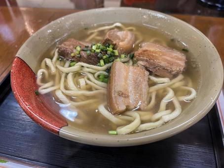 沖縄そば 沖縄グルメ,おいしい,麺の写真素材