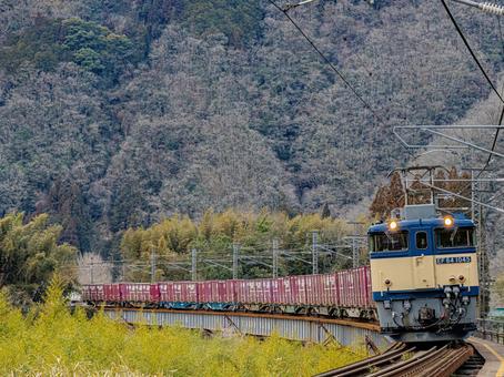 貨物列車 EF64 伯備線 貨物列車 EF64 伯備線 貨物列車,ef64,伯備線の写真素材