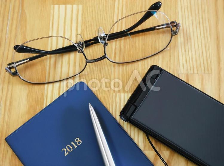 シルバー世代のビジネスアイテム４ ⽇本,⽊⽬,⽊材の写真素材