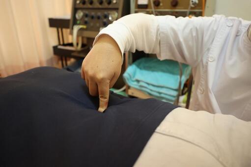 カイロプラクティック 整骨院,骨格,筋肉疲労の写真素材