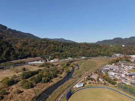 神奈川・中津川 2025年秋 ドローン,空撮,中津川の写真素材