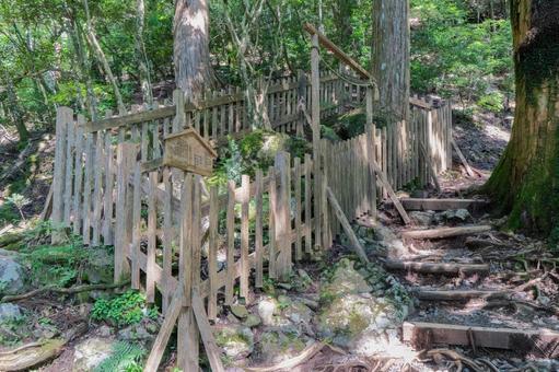 奈良 玉置神社 玉石社 奈良 玉置神社 玉石社 玉置神社,玉石社,末社の写真素材