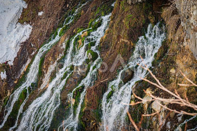 美瑛町の冬の白ひげの滝 白ひげの滝,ブルー,滝の写真素材
