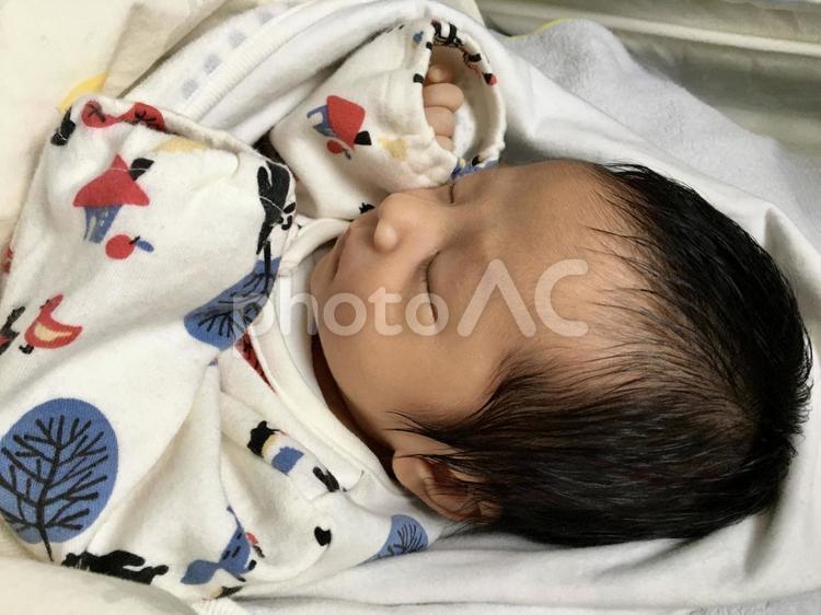 眠っている赤ちゃん 赤ちゃん,眠る,乳児の写真素材