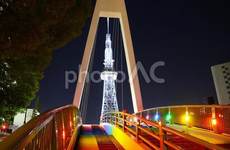 １０月上旬の名古屋テレビ塔のライトアップ 背景,名古屋テレビ塔,テレビ塔の写真素材