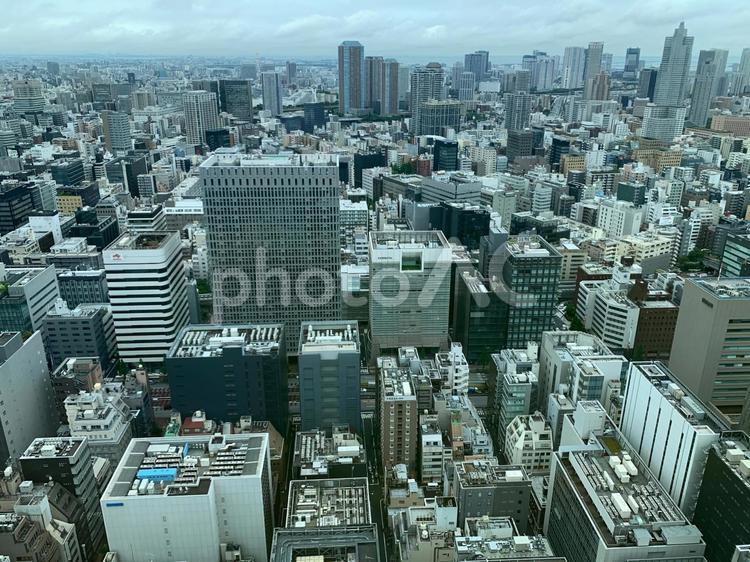 雨上がりの大都会4 景色,風景,都会の写真素材