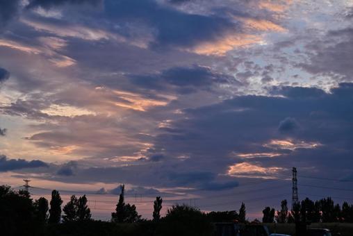 夕焼け 2025/7/17 夕焼け,夕暮れ,夕方の写真素材