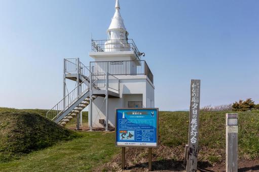 鴎島灯台と案内板2 鴎島灯台と案内板2 鴎島灯台,案内板,江差の写真素材
