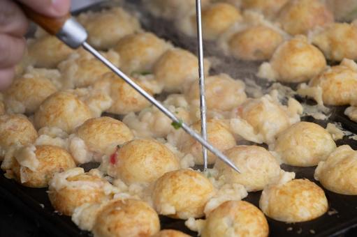 たこ焼き たこ焼き,湯気,鉄板の写真素材