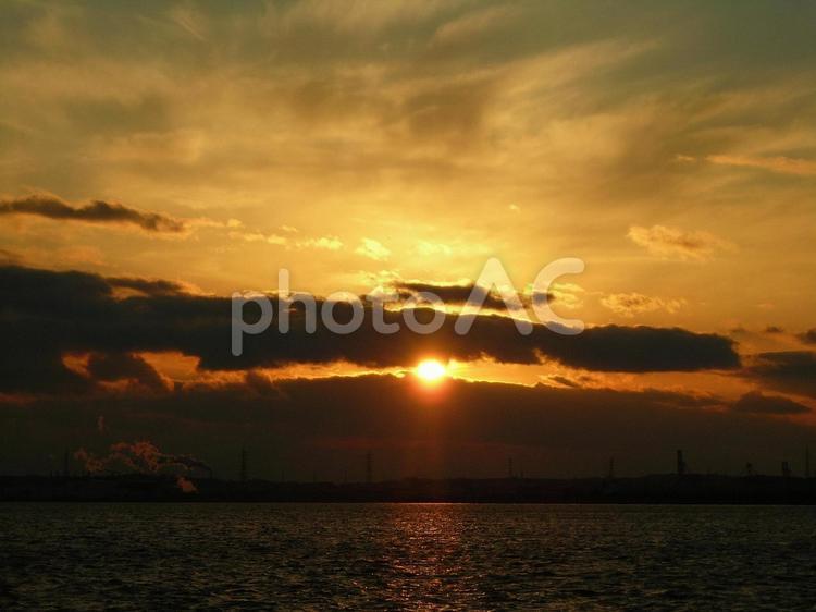 夕日（sunset） 夕日,夕焼け,夕方の写真素材