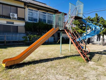 すべり台 遊具,公園,遊ぶの写真素材