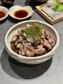 ポン酢でさっぱり鶏せせりの一品 ポン酢でさっぱり鶏せせりの一品 炭火焼き,ポン酢和え,さっぱり系の写真素材