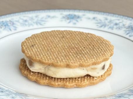 栗のバターサンド バターサンド,栗,マロンの写真素材