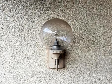 Old porch light, JPG
