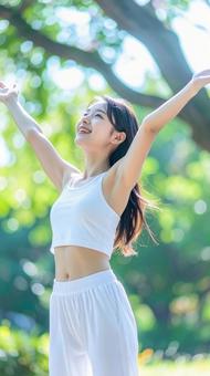 健康的な女性深呼吸 健康的な女性深呼吸の写真