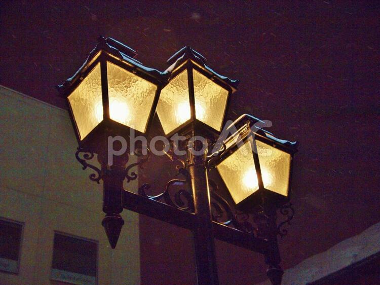 冬の街灯 冬,雪,街灯の写真素材