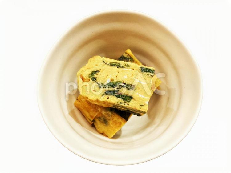 ほうれん草入り卵焼　居酒屋お通しメニュー 卵焼き,たまご焼き,玉子の写真素材