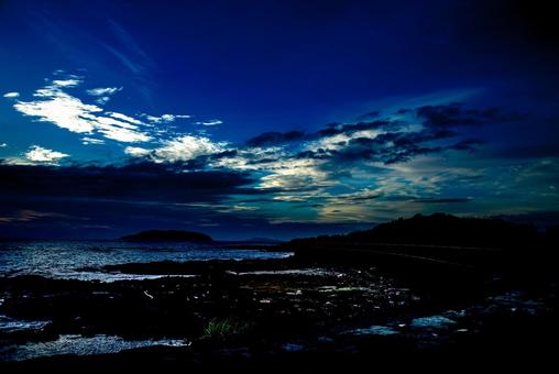 <Goto scenery> Blue moment seascape, JPG