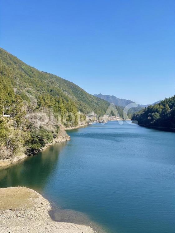 おくとろ公園　冬の公園　奥瀞　冬　ダム湖 和歌山県東牟婁郡北山村,道の駅,おくとろ公園の写真素材
