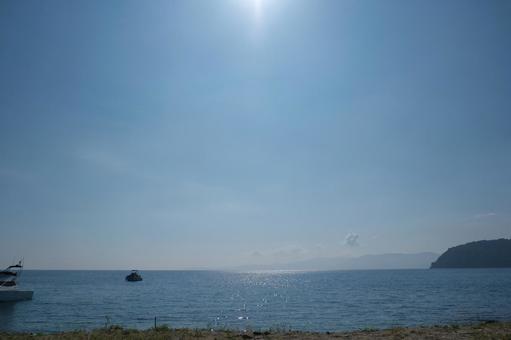 夏の晴れた日本海 夏の晴れた日本海の写真