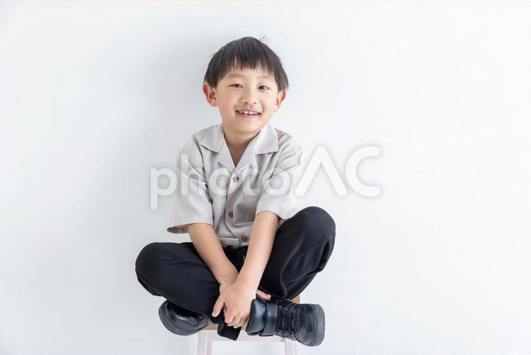 カメラ目線で微笑む男の子　smile 男の子,笑顔,スマイルの写真素材