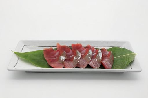 天然ぶり刺身の写真