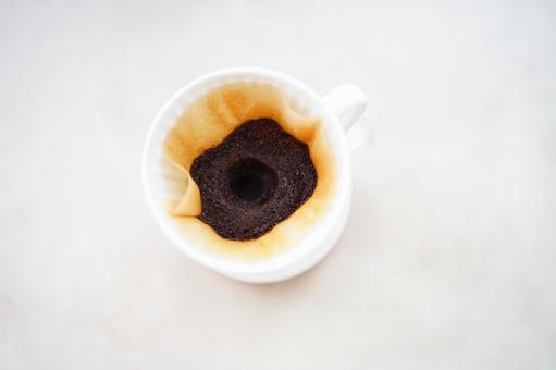 上から見たドリップコーヒー 上から見たドリップコーヒー コーヒー,飲み物,ドリッパーの写真素材