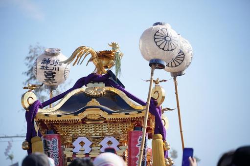 祭りの神輿と提灯 祭りの神輿と提灯 祭り,夏祭り,神輿の写真素材