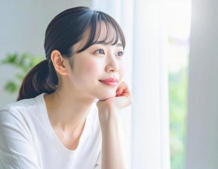 美容・スキンケア 女性 横顔 6 美容・スキンケア 女性 横顔 6の写真