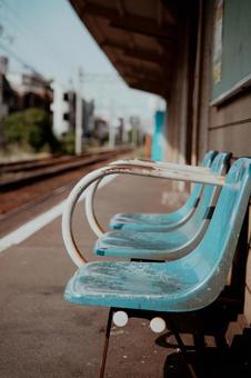 駅のホーム 駅のホームの写真