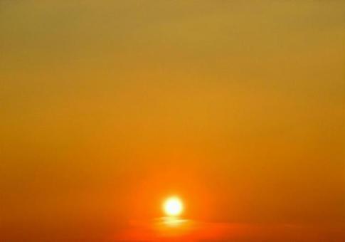 The evening sky and sun in Fuzuki, JPG The evening sky and sun in Fuzuki, JPG