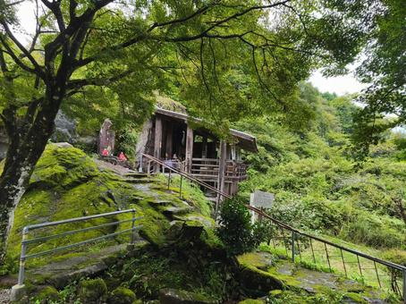 念仏岩唵摩訶山功徳院 念仏岩唵摩訶山功徳院の写真
