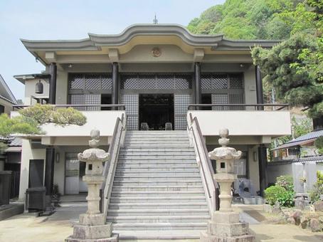【風景写真】正明寺(広島県三原市)の風景 【風景写真】正明寺(広島県三原市)の風景 正明寺,浄土真宗,寺社仏閣の写真素材