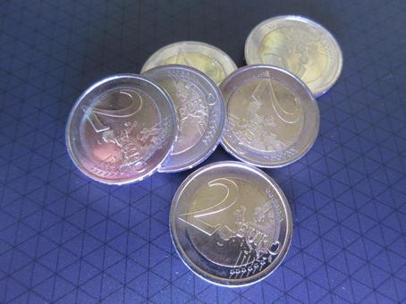 2ユーロ硬貨 2ユーロ硬貨 硬貨,コイン,ユーロの写真素材