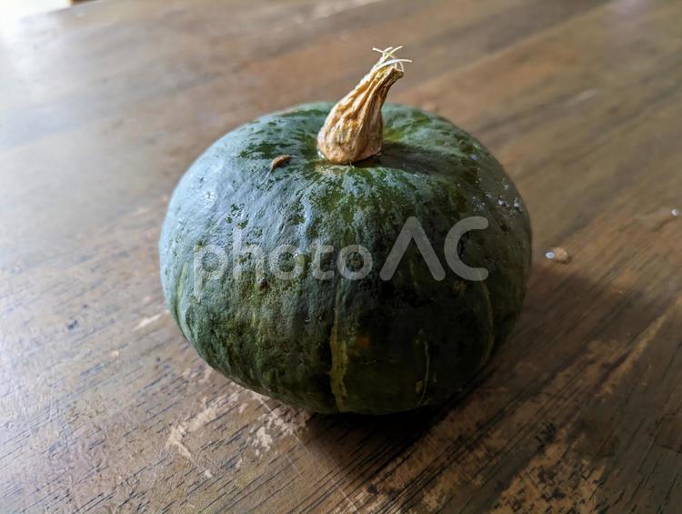 追熟中のかぼちゃ カボチャ,かぼちゃ,パンプキンの写真素材