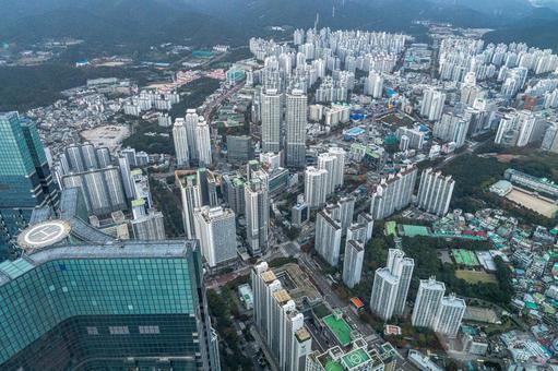 高層ビル並ぶ海雲台の街並み 海雲台,韓国,韓国旅行の写真素材