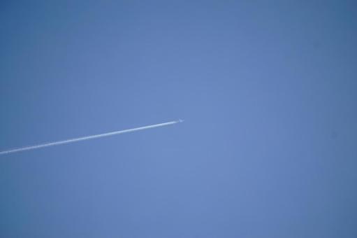contrails, JPG