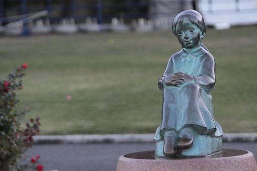 赤い靴のきみちゃん像 横浜市,横浜,山下公園の写真素材