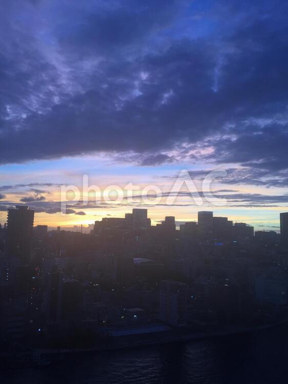 夕暮れ 日暮れ,都市,暁の写真素材
