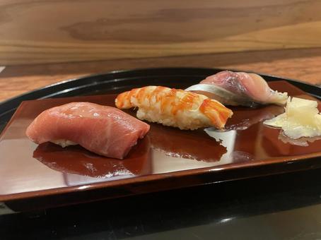 寿司三貫 寿司,三貫,マグロの写真素材