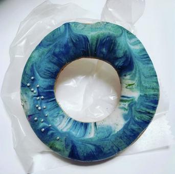 青いドーナツ 青いドーナツの写真