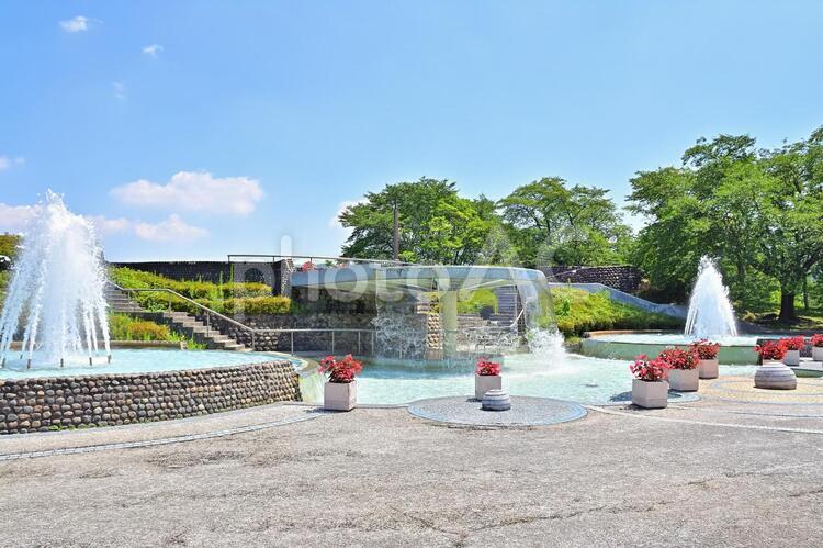 みちのく杜の湖畔公園 公園,噴水,遊歩道の写真素材