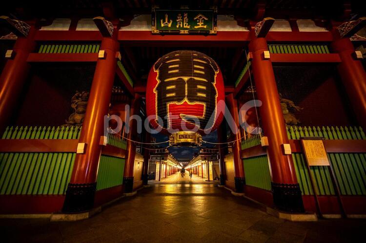 雷門　夜景 浅草,雷門,アジアの写真素材